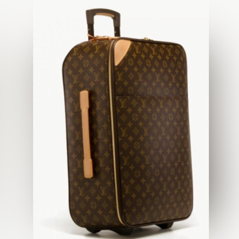 Authentic Louis Vuitton Monogram Pegase 55✨